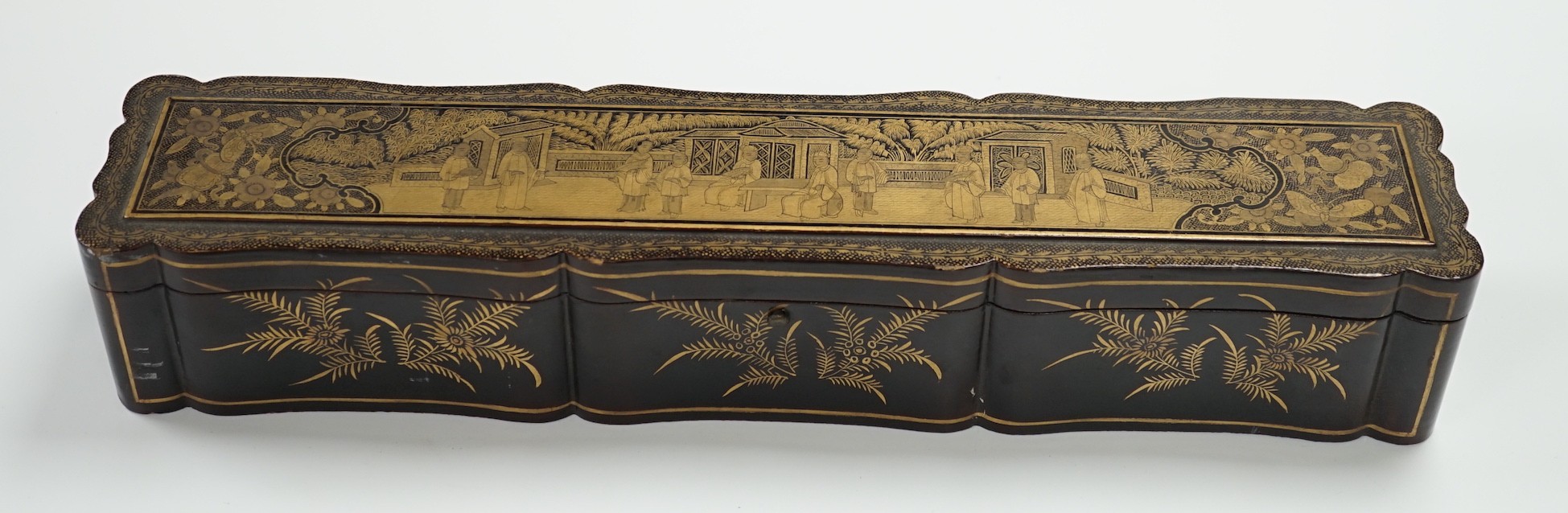 A 19th century Chinese export lacquer fan case, 40.5cm